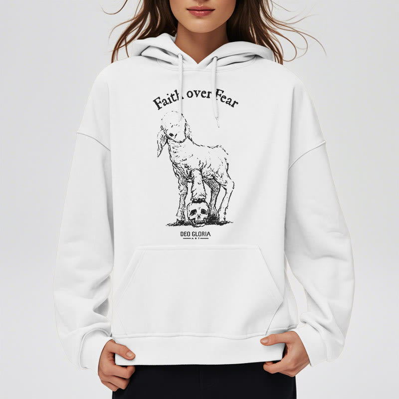 Sweat à capuche en polyester doublé polaire style agneau, avec citation Christianartworkshop « La foi plutôt que la peur ». - image 12