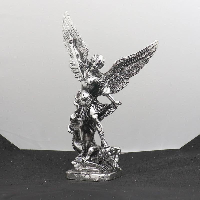 Christianartworkshop Ornement de bureau de style classique représentant Saint Michel Archange terrassant Lucifer - image 4