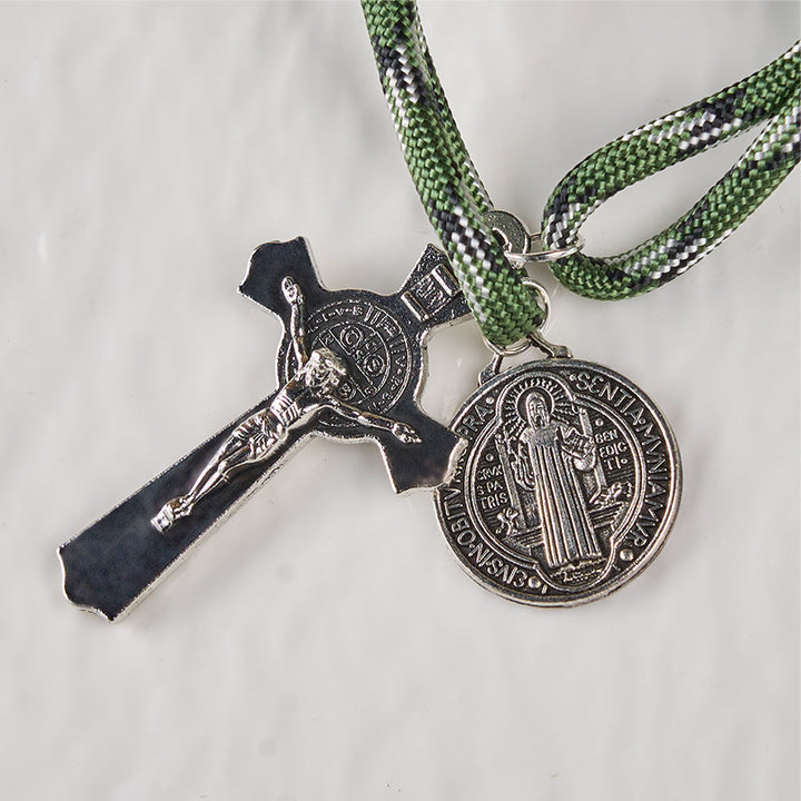 Christianartworkshop Médaille et crucifix de saint Benoît, ronds, en bois noir, avec cordon vert, chapelet de poche. - image 7