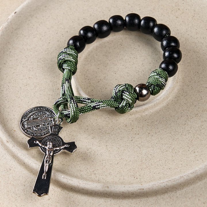 Christianartworkshop Médaille et crucifix de saint Benoît, ronds, en bois noir, avec cordon vert, chapelet de poche. - image 5