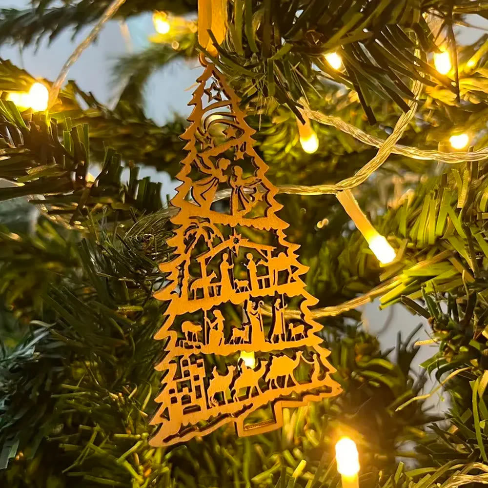 Christianartworkshop Crèche de Noël classique en bois en forme de sapin, décorations suspendues - image 1