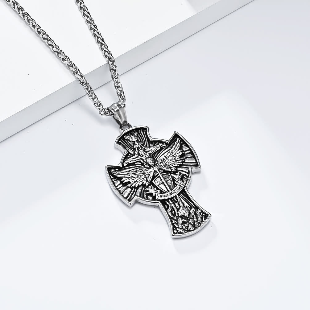 Christianartworkshop Collier pendentif Saint Michel Archange Gardien de la Foi, style classique - image 2