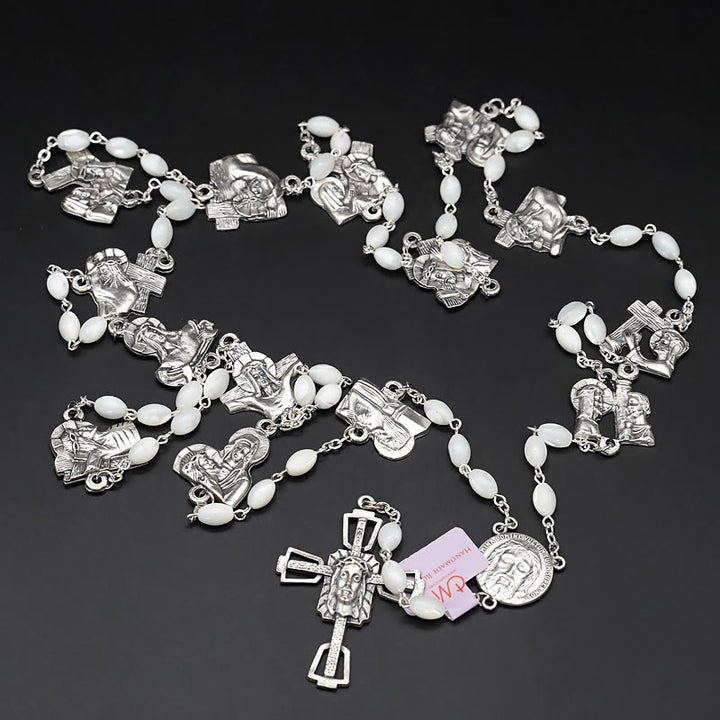 Christianartworkshop Chemin de Croix à 14 stations, chapelet ovale en nacre et alliage de bois d'olivier - Nacre - Avec centre de table - image 2