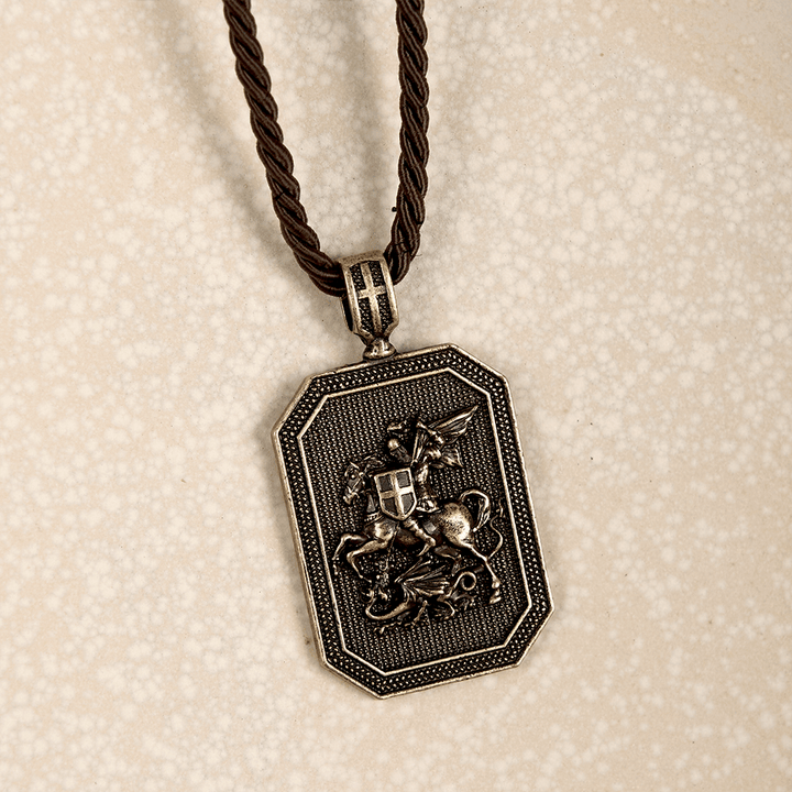 Christianartworkshop Collier de prière de protection avec pendentif Saint Georges et le Dragon de style classique - image 2
