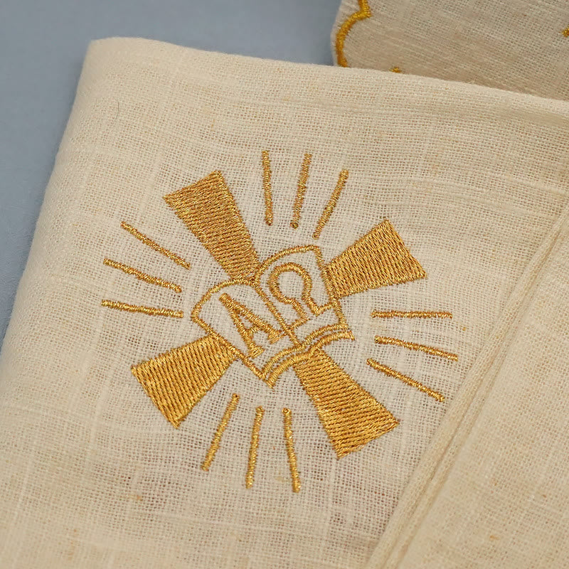 Christianartworkshop Ensemble de linge d'autel en forme de croix dorée brillante de style classique - image 10