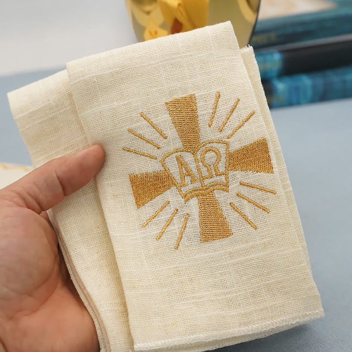 Christianartworkshop Ensemble de linge d'autel en forme de croix dorée brillante de style classique - image 9