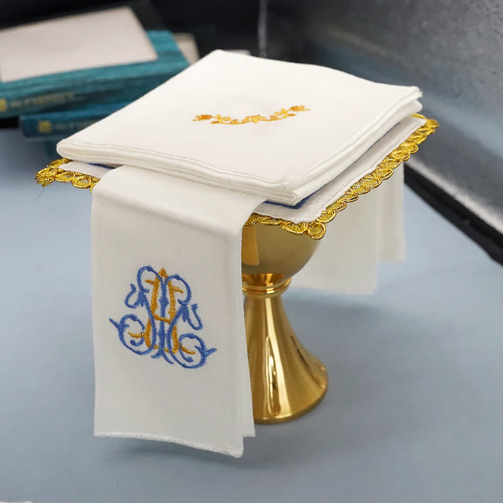 Christianartworkshop Ensemble de linge d'autel « Majesté florale divine » style classique - image 3