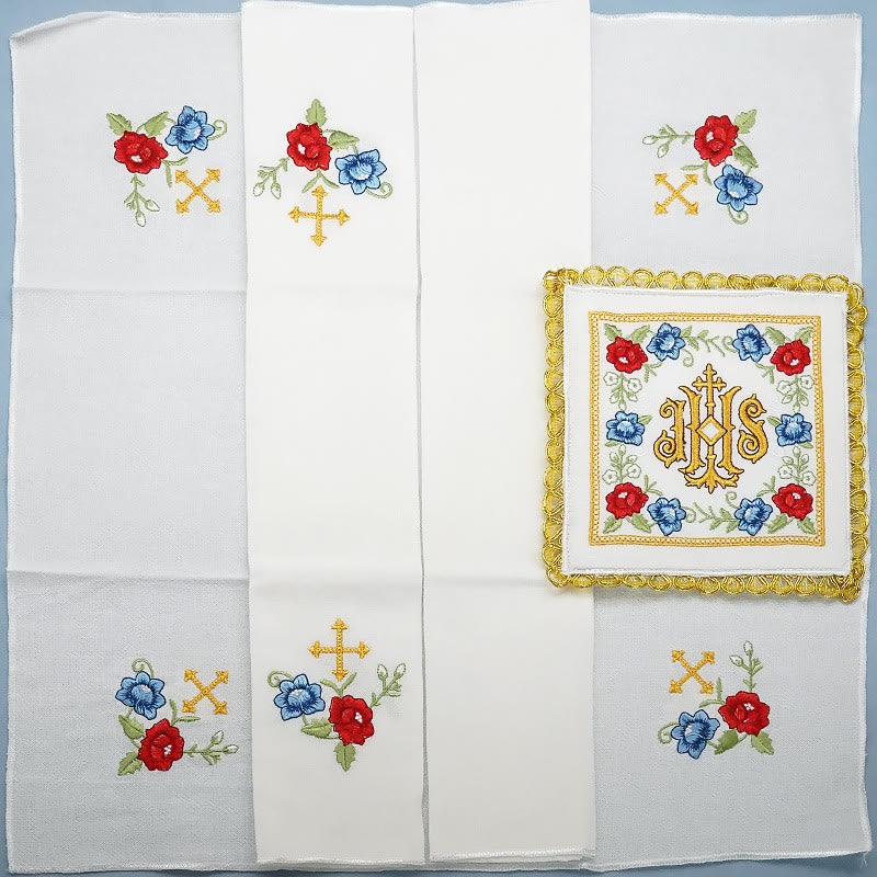 Christianartworkshop Ensemble de linge d'autel de style classique, orné de motifs floraux sacrés IHS. - image 4