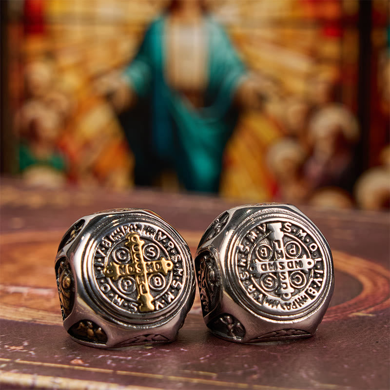 Bague Croix de Saint Benoît de style classique, style Christianartworkshop, Foi Divine - image 7
