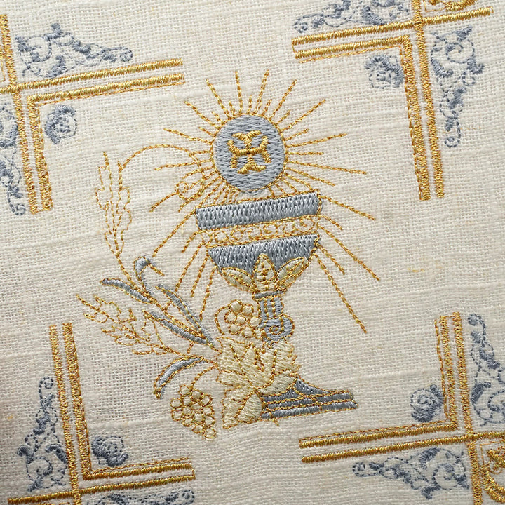 Christianartworkshop Ensemble de lin d'autel religieux de style classique comprenant un calice, un voile et un purificatoire. - image 6