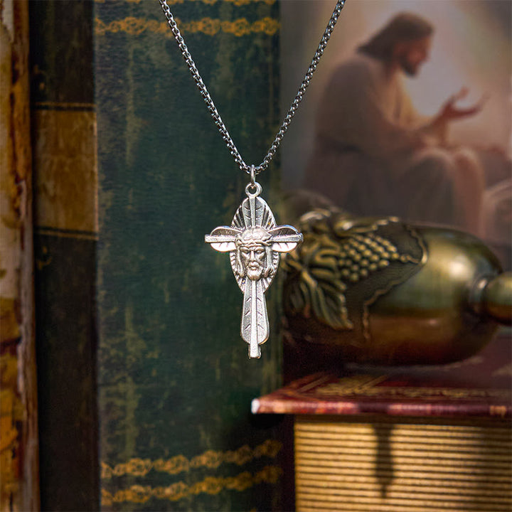 Christianartworkshop Collier pendentif croix crucifix style rétro avec icône de Jésus et symbole de foi bénie - Plume de Jésus - image 0