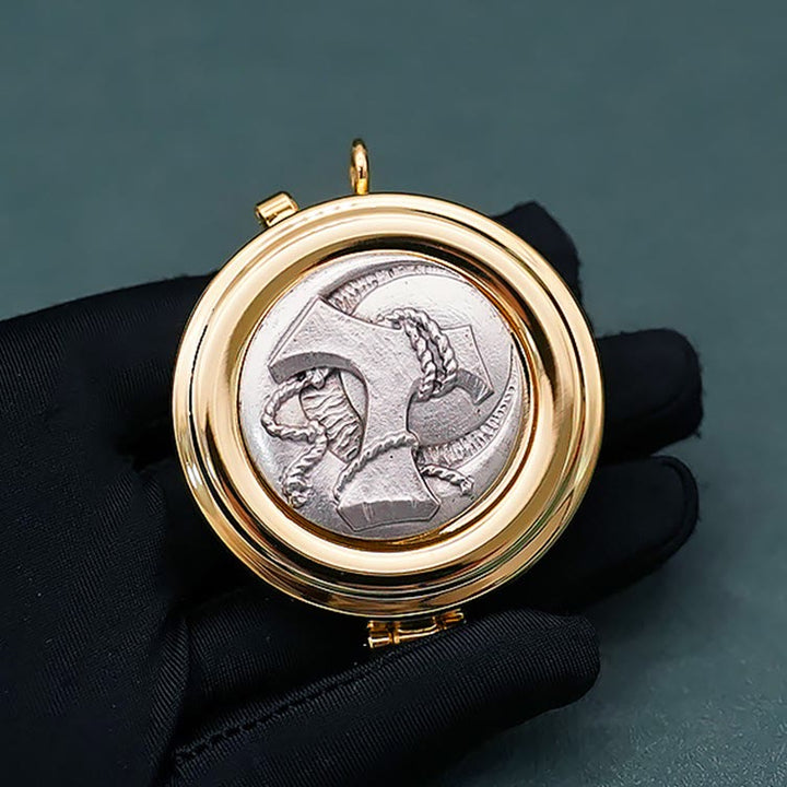 Christianartworkshop Pyx plaqué or orné du symbole Tau – Vase sacré pour la Sainte Eucharistie - image 4