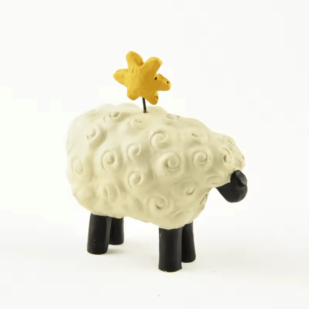 Christianartworkshop J'aime Jésus. Le Seigneur est mon berger. Adorable petite décoration de bureau en forme de mouton. - image 1