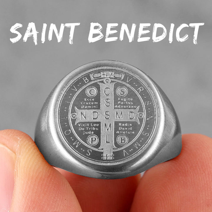 Christianartworkshop - Bague de protection gravée avec le symbole de Saint Benoît, style rétro classique, disponible en 8 modèles - Argent - US 14 - image 2