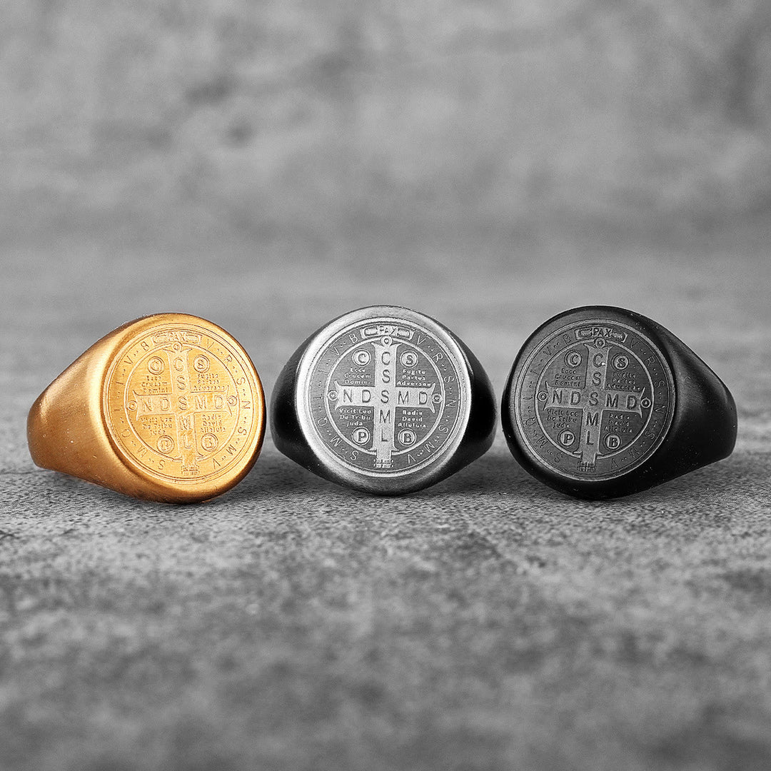 Christianartworkshop - Bague de protection gravée avec le symbole de Saint Benoît, style rétro classique, disponible en 8 modèles - image 16