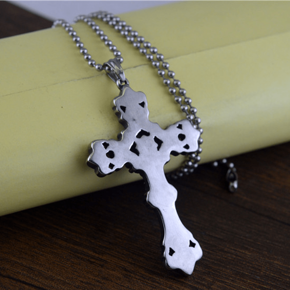 Christianartworkshop Collier crucifix orné - Un symbole profond de dévotion et de foi intemporelle - image 4