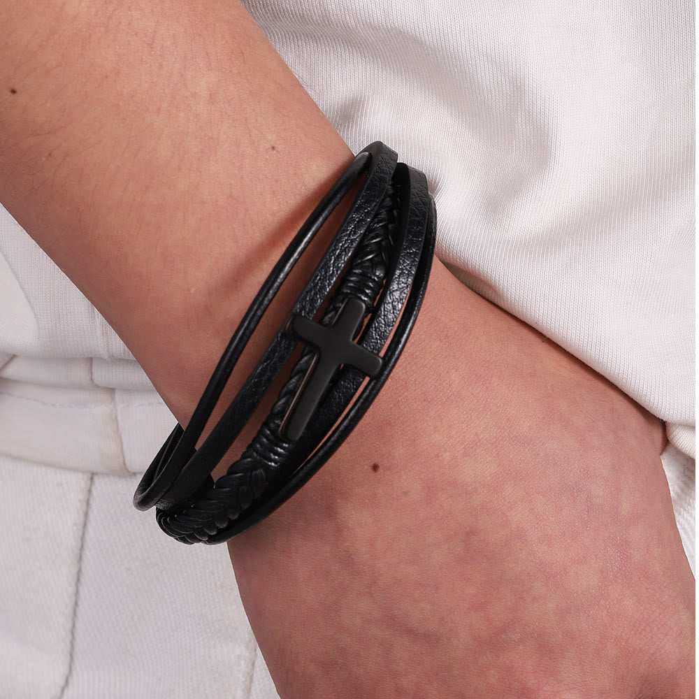 Bracelet manchette en cuir noir avec croix, signé Christianartworkshop - image 2