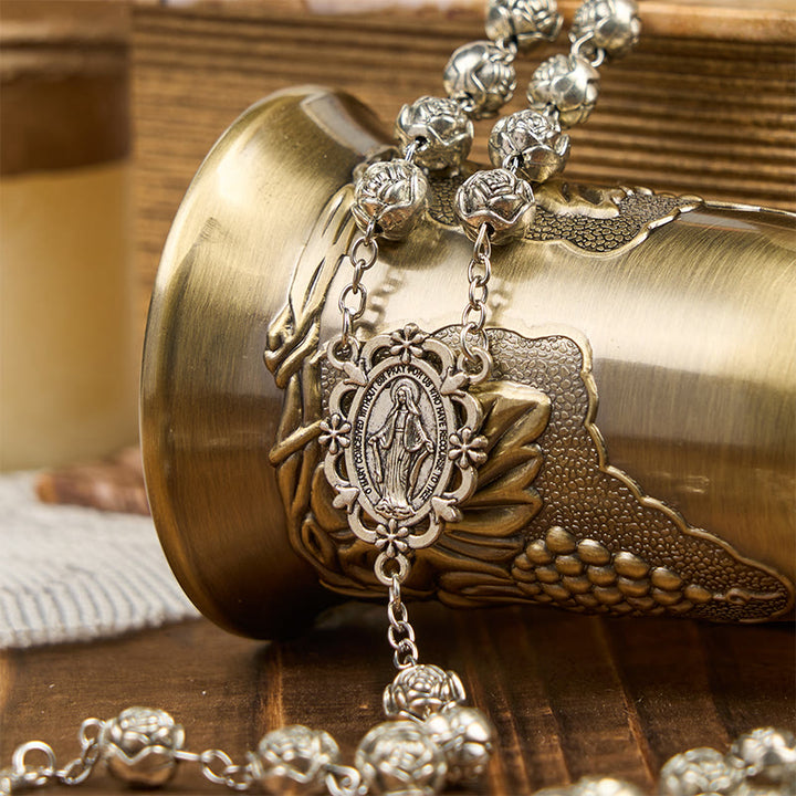 Christianartworkshop Médaille miraculeuse et crucifix d'un chapelet de perles de prière roses de 10 mm - image 3
