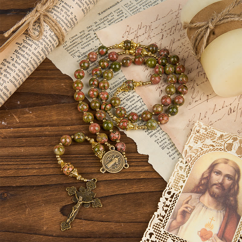 Christianartworkshop Chapelet en chrysocolle de 8 mm, orné d'un crucifix et de l'effigie de Saint Benoît, fait main - Création exclusive pour la prière. - image 7