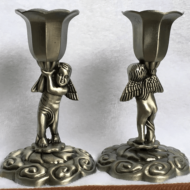 Christianartworkshop Bougie décorative classique Sainte Famille - Un luminaire de foi et de dévotion - Angle - image 0