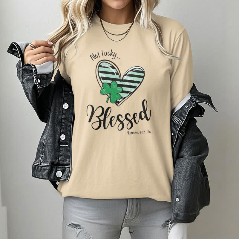 T-shirt Christianartworkshop « Béni au-delà de la chance des Irlandais », inspiré par la foi. - image 2
