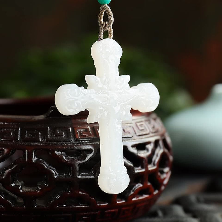 Christianartworkshop Pendentif crucifix en jade sculpté, symbole de sérénité et de grâce. - Crucifix - image 0