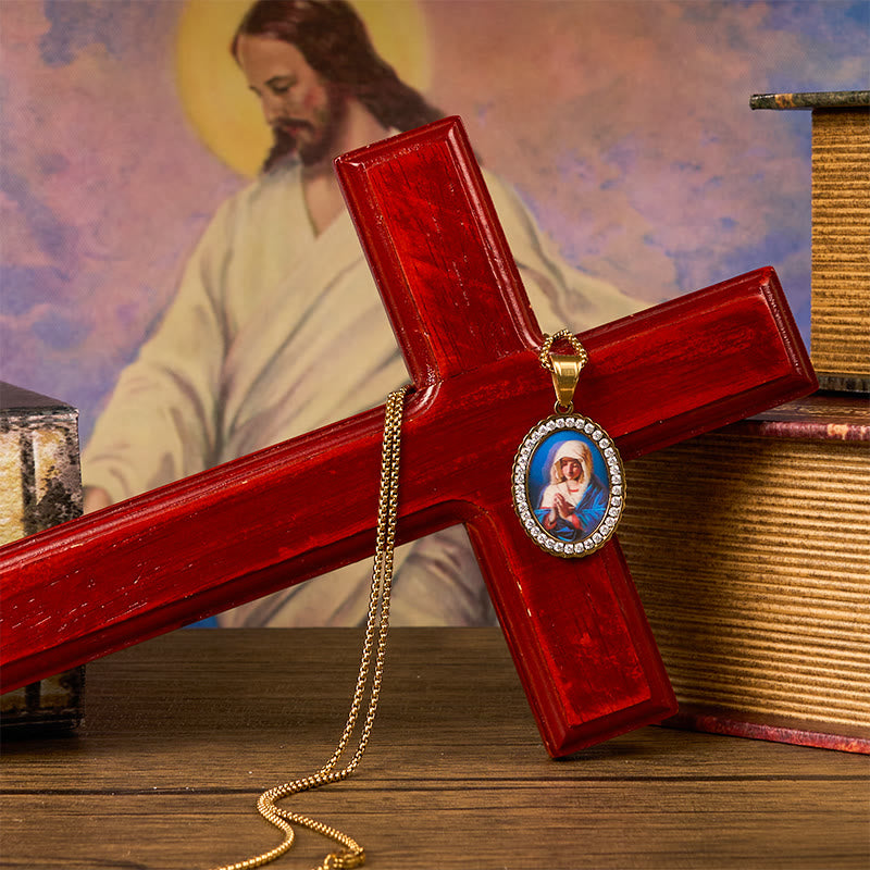 Christianartworkshop Notre-Dame, priez pour nous - Collier Sainte Marie en prière, un profond symbole de dévotion - image 1