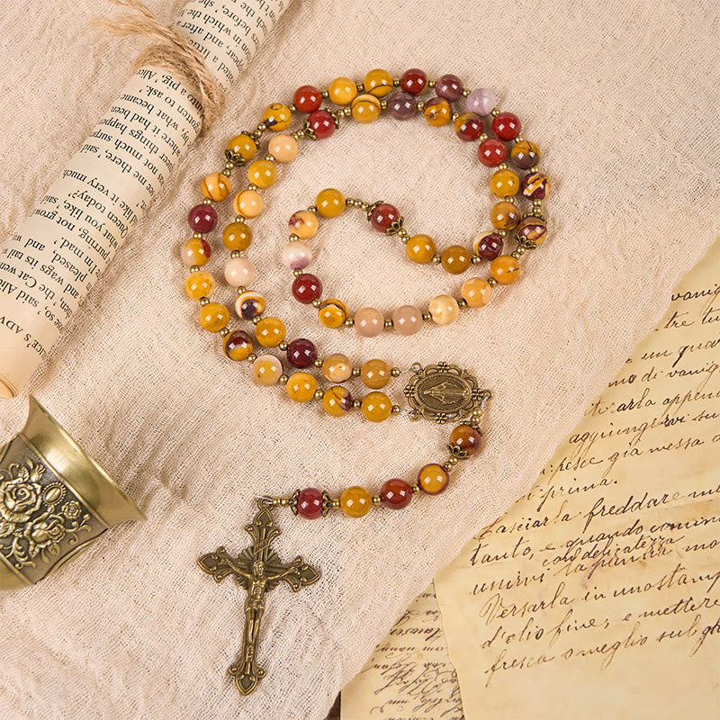 Christianartworkshop Médaille miraculeuse et crucifix en jade naturel couleur jaune d'œuf (8 mm) - Chapelet artisanal - image 3