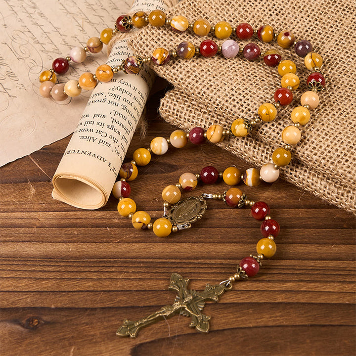 Christianartworkshop Médaille miraculeuse et crucifix en jade naturel couleur jaune d'œuf (8 mm) - Chapelet artisanal - image 2