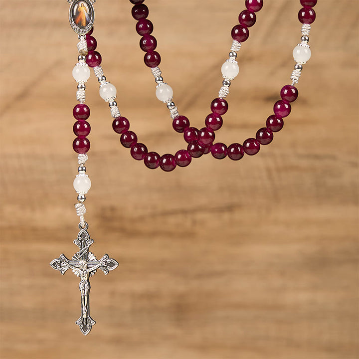 Christianartworkshop Chapelet de calcédoine grenat 8 mm, orné de la Miséricorde Divine et d'un crucifix, fait main. - image 6