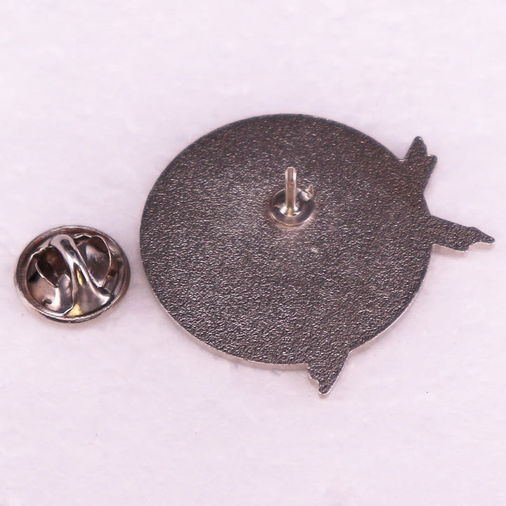 Broche Croix de la Foi Éternelle de Christianartworkshop : Un emblème gracieux de prière et de résilience - image 3