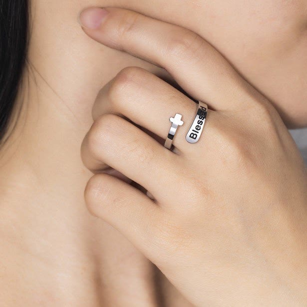Bague Croix Bénie Ajustable Christianartworkshop : Paix, Espoir, Amour - image 3