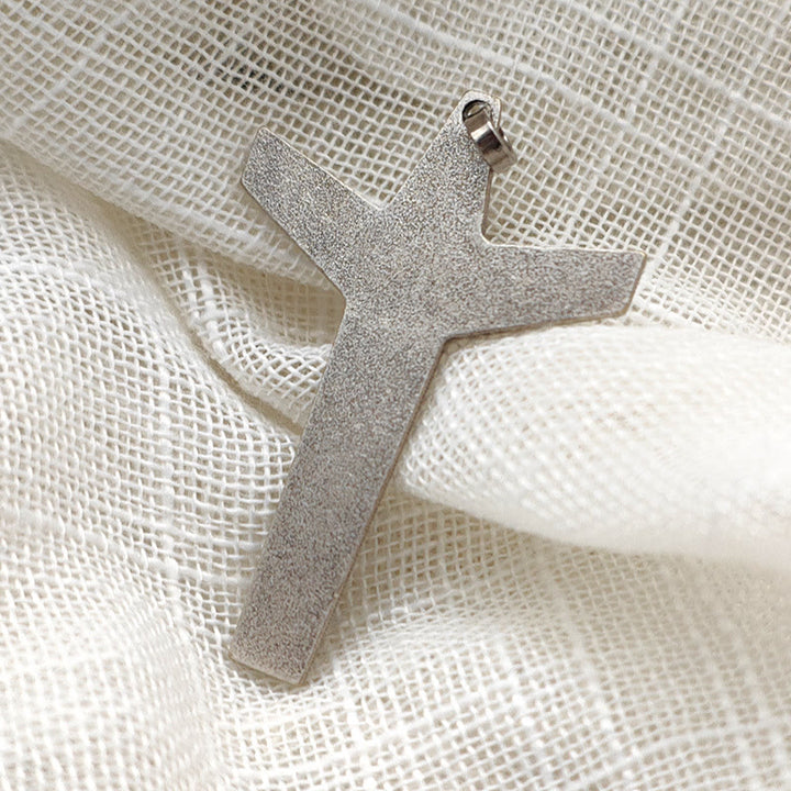 Christianartworkshop Collier croix « Foi et Courage » : un symbole de résilience - image 3