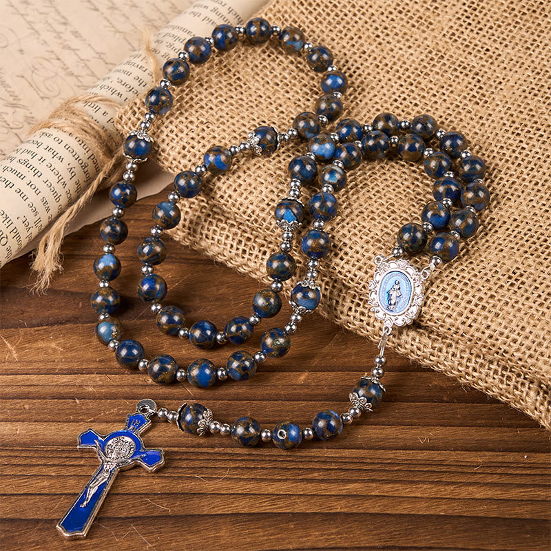 Christianartworkshop Chapelet de perles en pierre bleue et dorée de 8 mm, orné d'une croix bleue et d'un crucifix, représentant la Vierge Marie - Vierge Marie et crucifix bleu - image 0