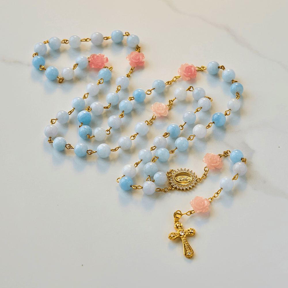 Christianartworkshop Chapelet Notre-Dame de Guadalupe et crucifix en perles de calcédoine aigue-marine bleue de 8 mm, fait main - image 3