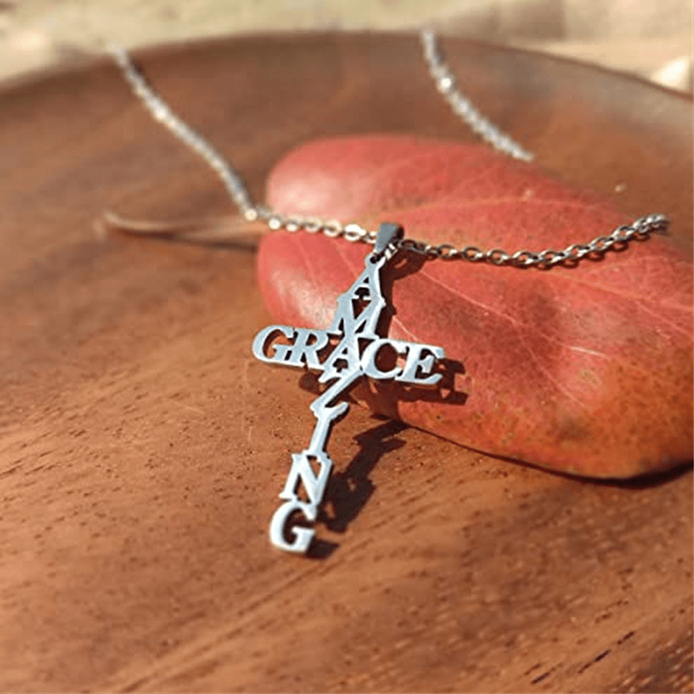 Christianartworkshop Collier Croix AMAZING GRACE : Un témoignage d'amour divin - image 1