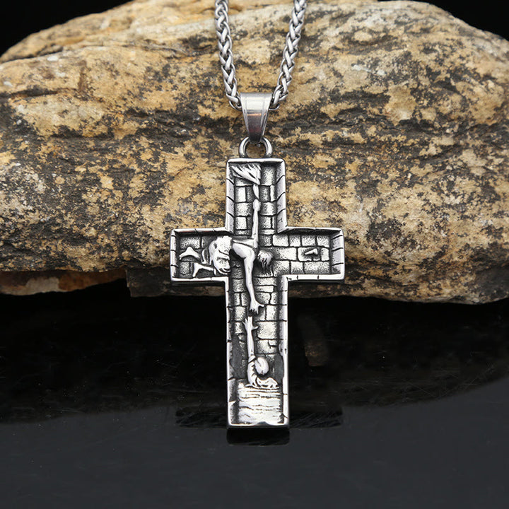 Christianartworkshop Collier Croix Mains de la Rédemption : Un témoignage de salut divin - image 1