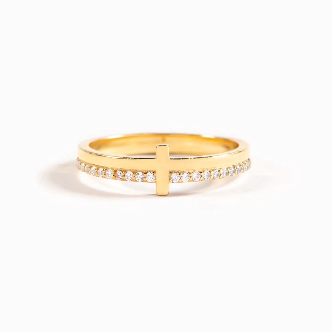 Bague « Prière » en argent 925 représentant Jésus et la croix, signée Christianartworkshop - Puiser la puissance divine dans la foi - image 3