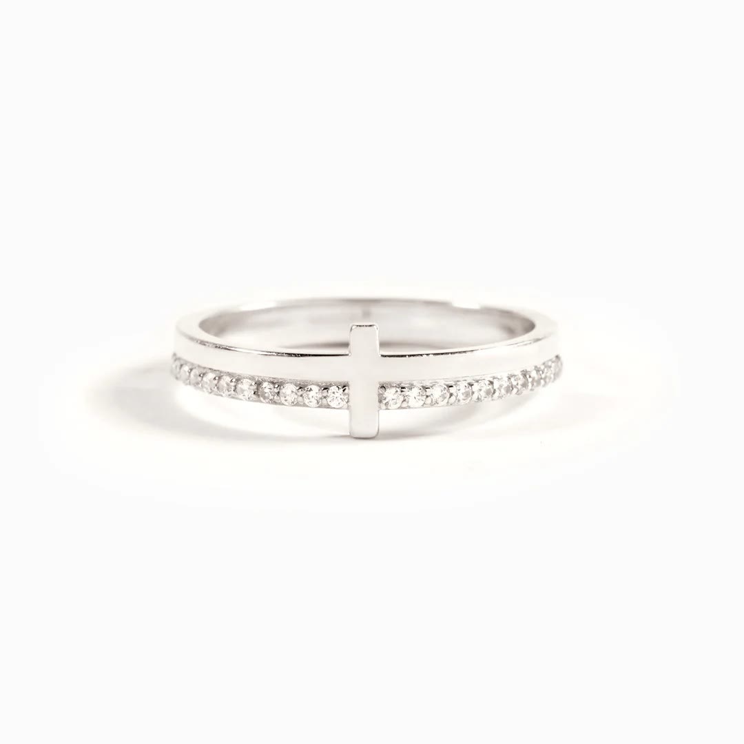 Bague « Prière » en argent 925 représentant Jésus et la croix, signée Christianartworkshop - Puiser la puissance divine dans la foi - Argent - 10 US - image 4