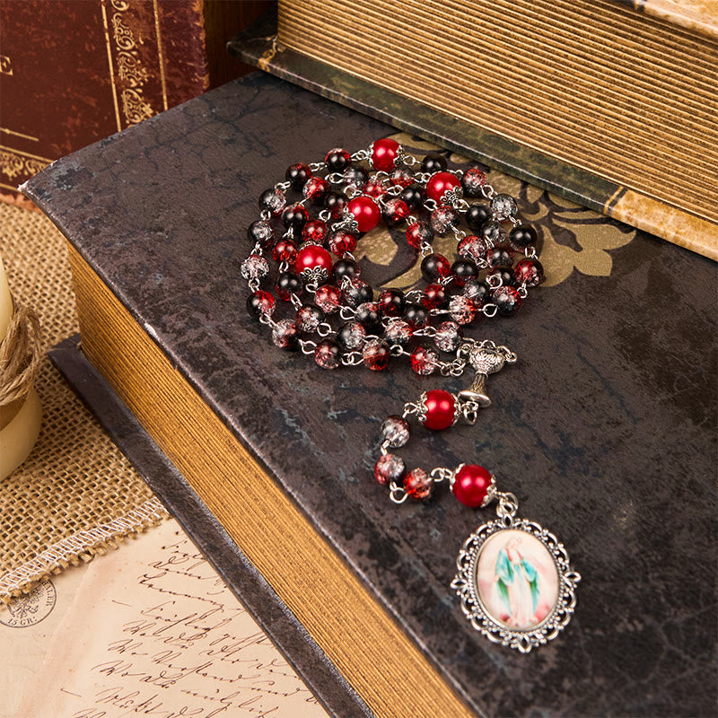 Christianartworkshop Chapelet de Sainte Gail et Médaille Miraculeuse, composé de perles rondes en verre noir et rouge de 8 mm - image 2