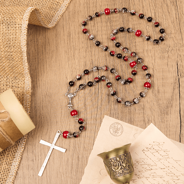 Christianartworkshop Chapelet de Sainte Gail et Médaille Miraculeuse, composé de perles rondes en verre noir et rouge de 8 mm - Croix - image 1