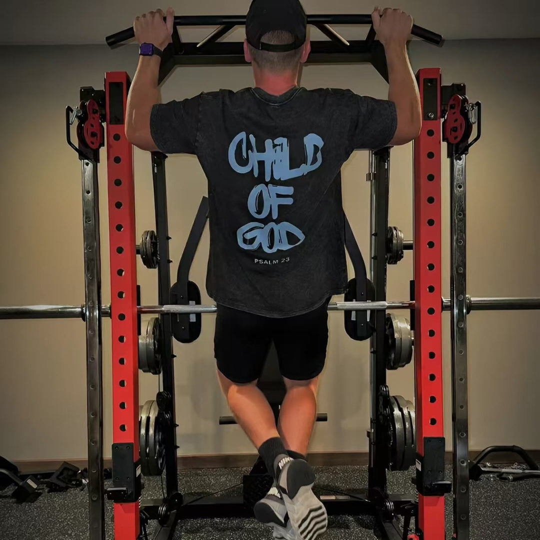 T-shirt adulte délavé « ENFANT DE DIEU » de Christianartworkshop - image 2