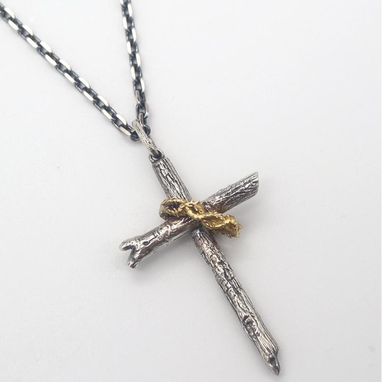 Collier Croix d'épines en argent sterling 925 de Christianartworkshop : un symbole de foi - image 3