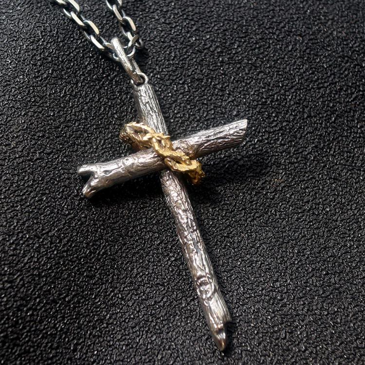 Collier Croix d'épines en argent sterling 925 de Christianartworkshop : un symbole de foi - image 4
