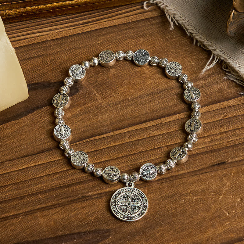 Bracelet crucifix Saint Benoît et rose de Christianartworkshop : un accessoire chrétien intemporel pour exprimer sa foi au quotidien. - image 2