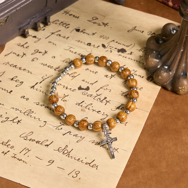 Bracelet crucifix rose avec icône de Jésus, Christianartworkshop : Bijou spirituel fait main d'une qualité exceptionnelle - Bois - image 0