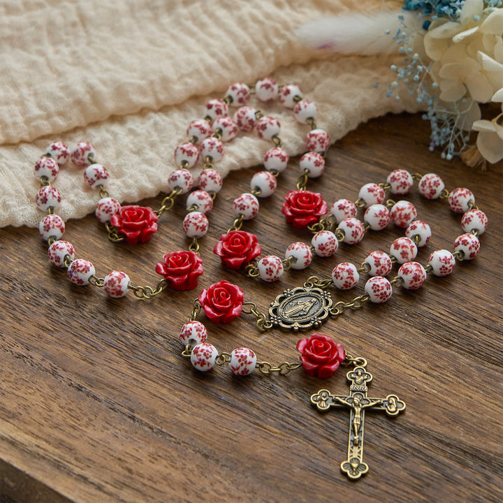 Christianartworkshop Médaille miraculeuse et crucifix en perles de céramique de 8 mm et perles de cinabre rose, chapelet fait main - Médaille miraculeuse et crucifix - image 0