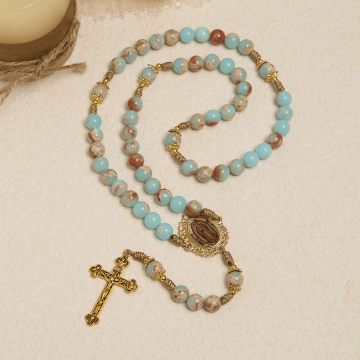 Christianartworkshop Chapelet de prière en pierre d'eau avec accents dorés : une source divine de paix et de dévotion - image 2