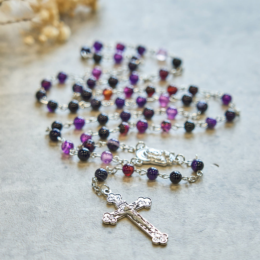 Christianartworkshop Chapelet en agate violette de 6 mm : un rappel de la nature royale et divine de Dieu - image 1