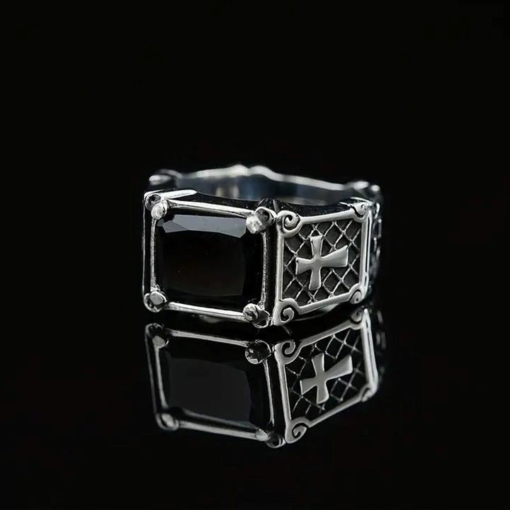 Bague de couple ornée d'une croix en pierre précieuse rouge et noire de Christianartworkshop : un symbole de foi et d'élégance - image 9